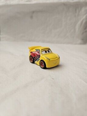 Disney Pixar Cars Mini Racers Rusteze Cruz Ramirez